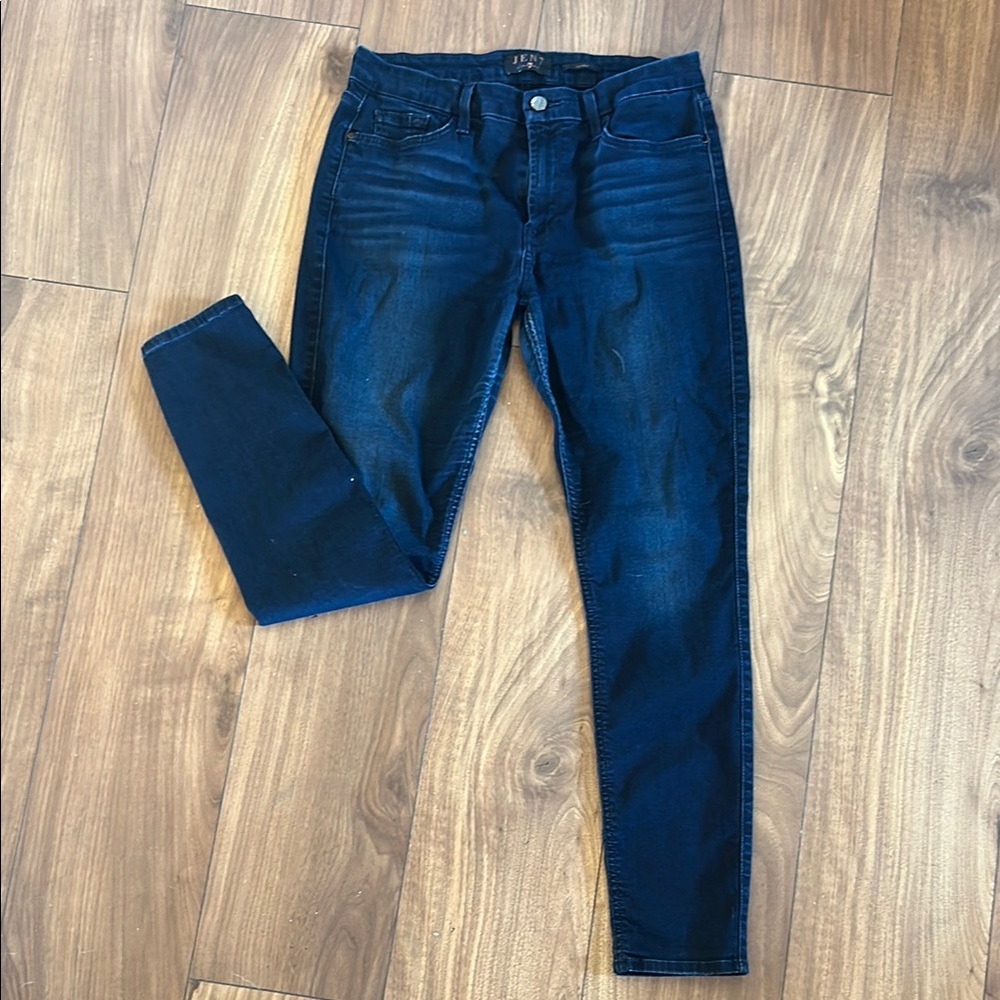 Blue Skinny Jeans with Faded Denim Style